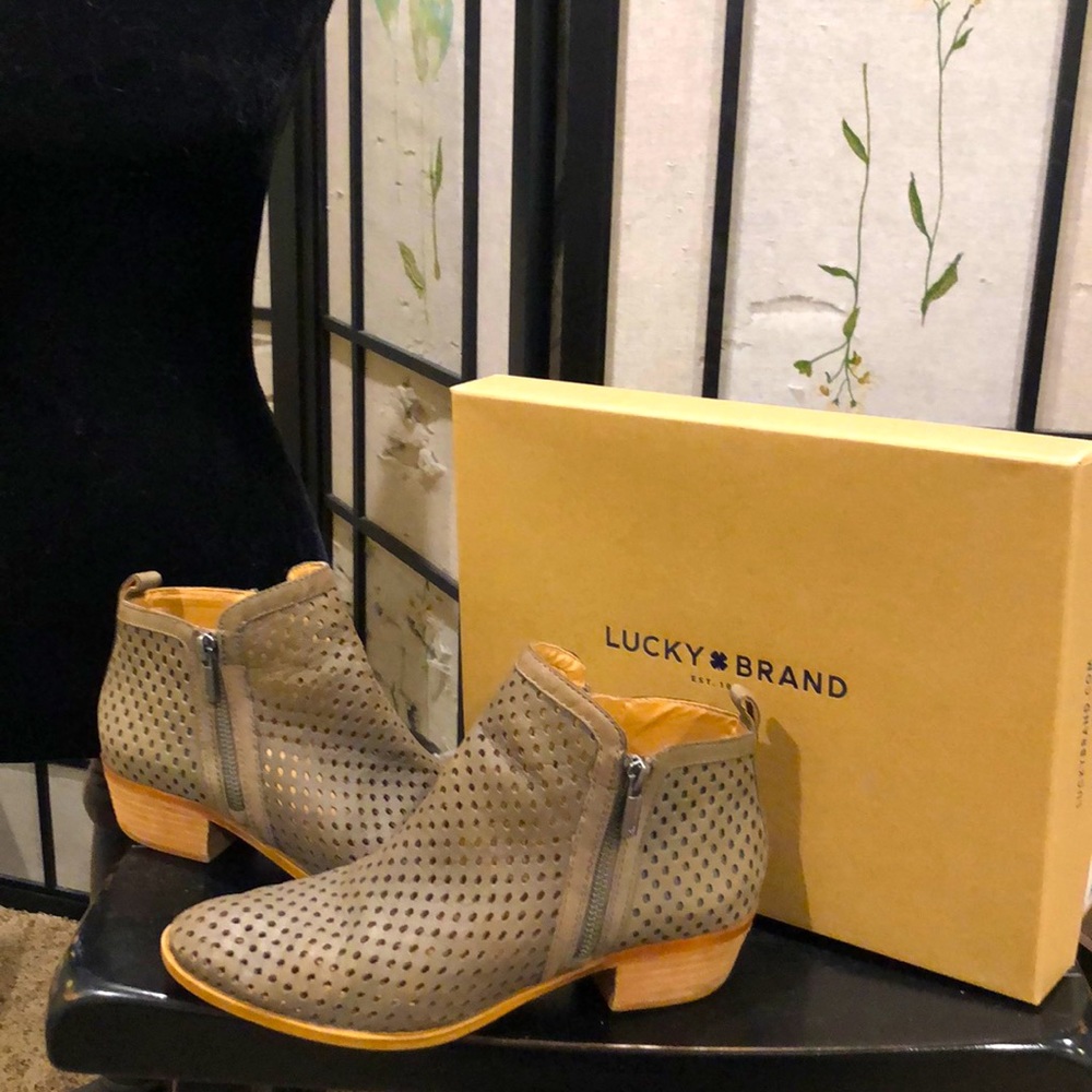LuckyBrand Booties - Mushroom color